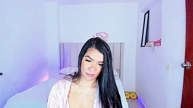 Snapshot of sheirysex_ chatting on 24, 1, 2025 sheirysex online show from 24, 1, 2025