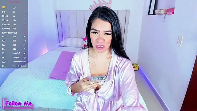 Snapshot of sheirysex_ chatting on 1, 3, 2025 sheirysex online show from 1, 3, 2025