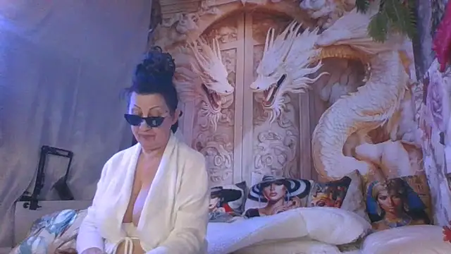 NightOrhideya online show from 9, 2, 2026