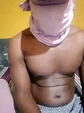 Snapshot of LULE37587001 chatting on 12, 11, 2025 LULE37587001 online show from 12, 11, 2025