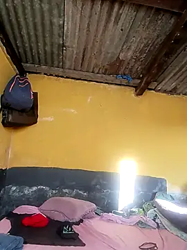 Snapshot of LULE37587001 chatting on 26, 11, 2025 LULE37587001 online show from 26, 11, 2025