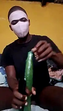 Snapshot of LULE37587001 chatting on 15, 2, 2026 LULE37587001 online show from 15, 2, 2026