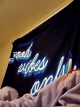 SweetAssMars online show from 4, 2, 2025