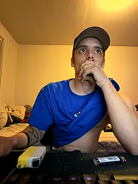 trippyski online show from 18, 11, 2025