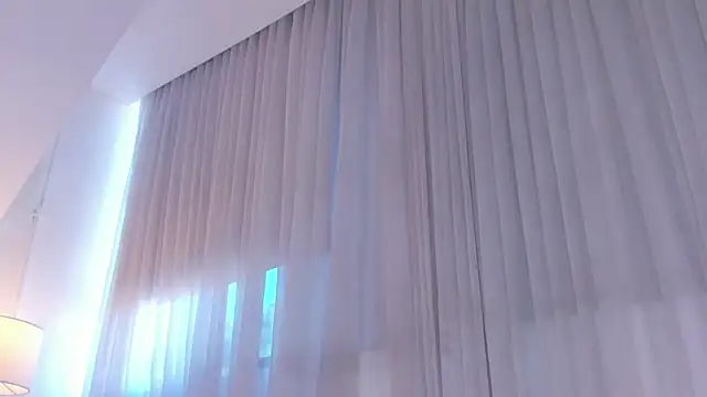 Emma Torres   online show from 10, 7, 2026
