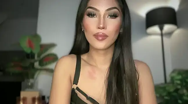 Snapshot of Bella_Gordon chatting on 9, 2, 2025 Bella Gordon online show from 9, 2, 2025