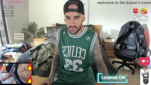 kaiser679  online show from 10, 9, 2025