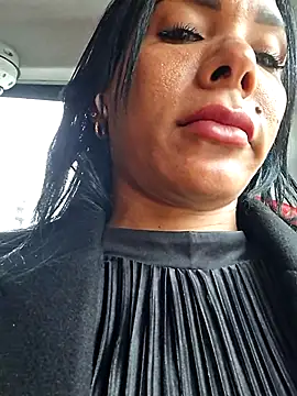 Doll Loren online show from 20, 12, 2025