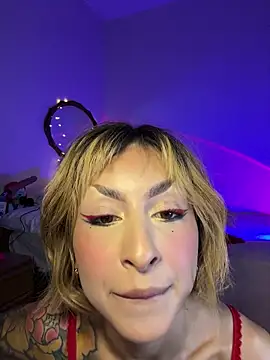 Cinamoonn online show from 14, 11, 2025