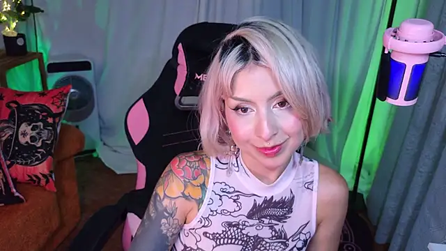 Cinamoonn online show from 7, 7, 2026