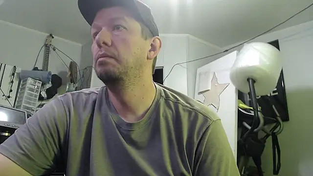 Snapshot of anon_1962 chatting on 4, 11, 2025 anon 1962 online show from 4, 11, 2025