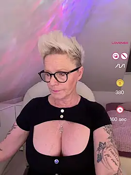 German Milf online show from 29, 4, 2026
