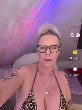 German Milf online show from 3, 5, 2026