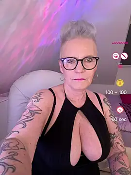 German Milf online show from 6, 5, 2026