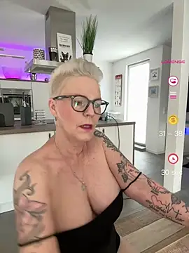 Snapshot of German_Milf chatting on 9, 5, 2026 German Milf online show from 9, 5, 2026