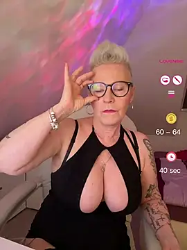 Snapshot of German_Milf chatting on 16, 5, 2026 German Milf online show from 16, 5, 2026