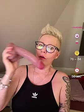 Snapshot of German_Milf chatting on 26, 5, 2026 German Milf online show from 26, 5, 2026