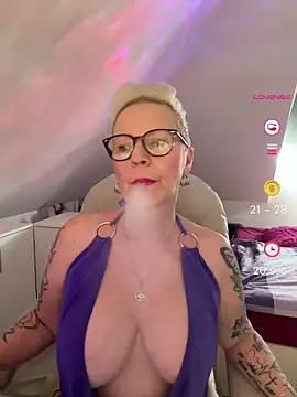 Snapshot of German_Milf chatting on 31, 5, 2026 German Milf online show from 31, 5, 2026