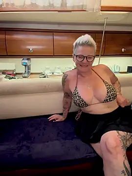 Snapshot of German_Milf chatting on 5, 8, 2026 German Milf online show from 5, 8, 2026