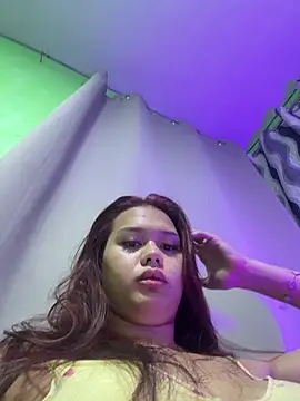 Ella Fantasiax online show from 28, 6, 2026