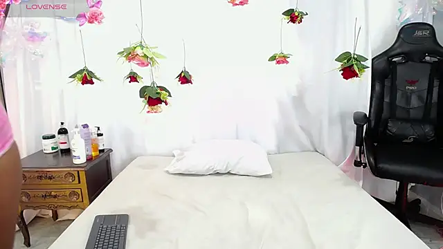 BLACK ROSSE 1 online show from 28, 2, 2025