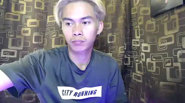 Snapshot of asianpatt69 chatting on 8, 12, 2024 asianpatt69 online show from 8, 12, 2024