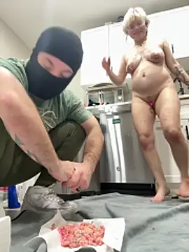 Cutiepiespanks online show from 28, 4, 2026