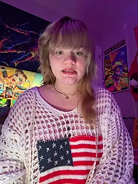 Snapshot of Cutiepiespanks chatting on 22, 7, 2026 Cutiepiespanks online show from 22, 7, 2026