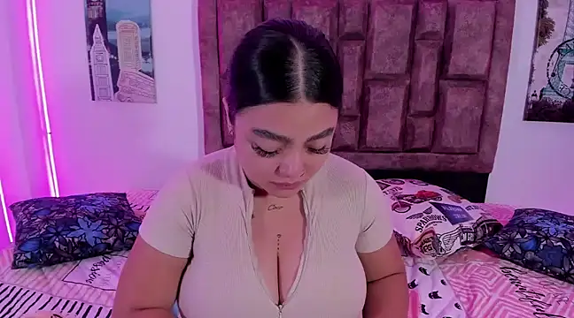 NaughtyAnaa online show from 21, 1, 2025