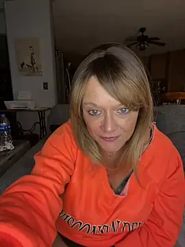 cowgirlc online show from 31, 1, 2025