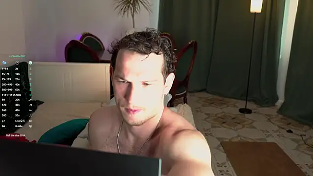 VIktorSecret online show from 8, 7, 2026