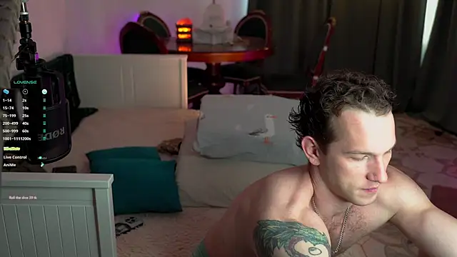 VIktorSecret online show from 17, 7, 2026