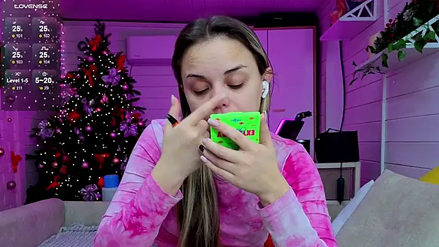 Snapshot of Misss_Vikk chatting on 15, 1, 2026 Misss Vikk online show from 15, 1, 2026