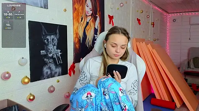 Snapshot of Misss_Vikk chatting on 7, 2, 2026 Misss Vikk online show from 7, 2, 2026