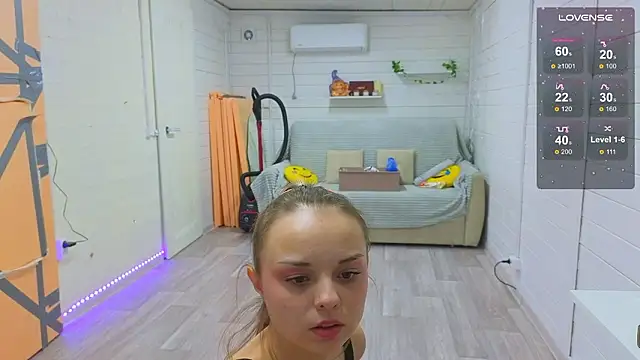 Snapshot of Misss_Vikk chatting on 21, 3, 2026 Misss Vikk online show from 21, 3, 2026