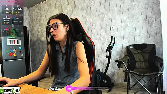 MollyLollipop online show from 6, 12, 2024