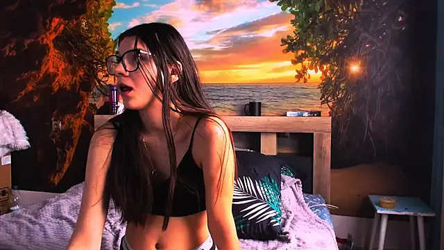 MollyLollipop online show from 19, 1, 2025