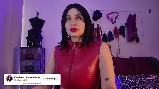 Snapshot of mylatexpleasure chatting on 26, 9, 2025 mylatexpleasure online show from 26, 9, 2025
