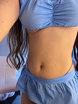 MiaJacksonn online show from 7, 3, 2026