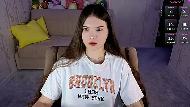 Eva Davie online show from 2, 3, 2026