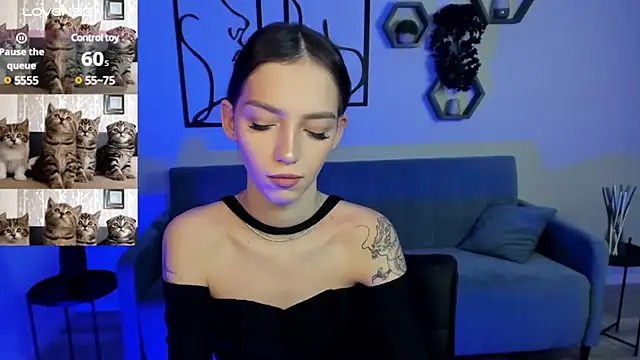 Snapshot of SophieCatty chatting on 2, 12, 2024 SophieCatty online show from 2, 12, 2024