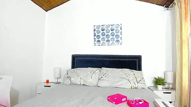 ZulyMichels online show from 10, 9, 2025