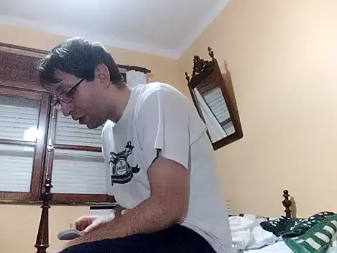 Snapshot of White_rabbit_ chatting on 6, 12, 2024 White rabbit  online show from 6, 12, 2024