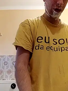 Snapshot of White_rabbit_ chatting on 11, 1, 2025 White rabbit  online show from 11, 1, 2025