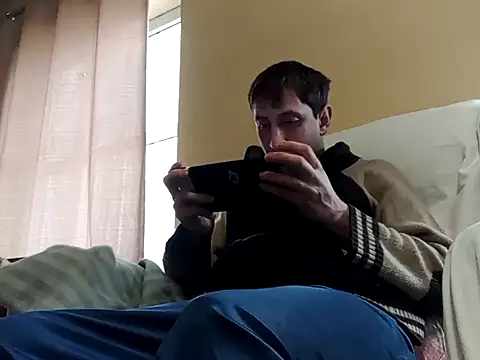 Snapshot of White_rabbit_ chatting on 4, 2, 2025 White rabbit  online show from 4, 2, 2025