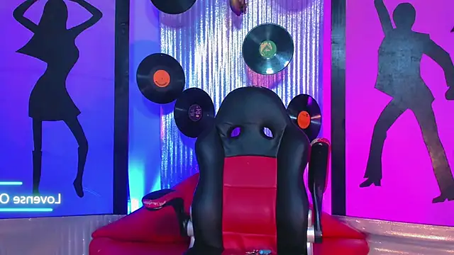 nickyminach  online show from 31, 7, 2026