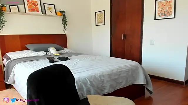 Snapshot of Lissa112 chatting on 13, 12, 2024 Lissa112 online show from 13, 12, 2024