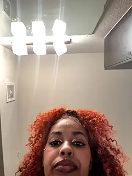 Cloutchasercrystall online show from 26, 10, 2025