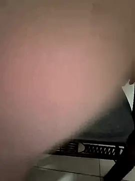 VIC22SECRET online show from 3, 5, 2026