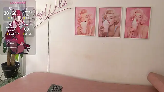 Adele LatinLady online show from 29, 7, 2026